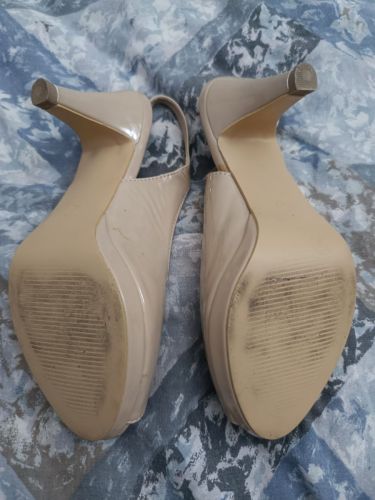 peep toe