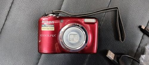 Nikon COOLPIX A10 Red + Case Logic + SD 8GB | Πλήρες Σετ