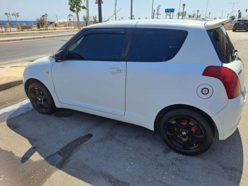 SUZUKI SWIFT SPORT