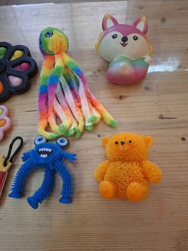 Συλλογή από fidget toys συνολικά 14τμχ τελείως αχρησιμοποίητα όλα μαζί 4€