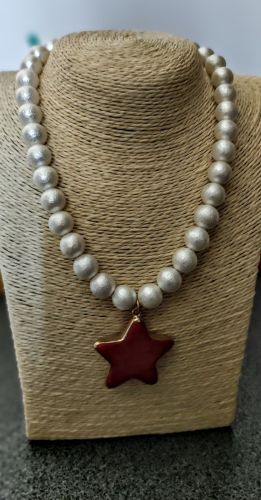 Faux bijoux