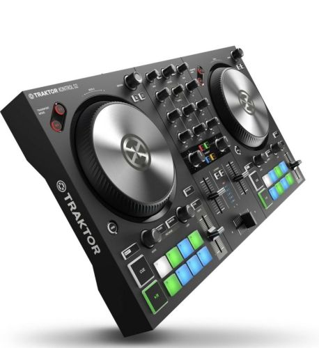 Traktor s2 mk3